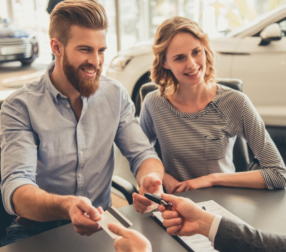 Własna strona ofertowa aut jako centrum sprzedaży online